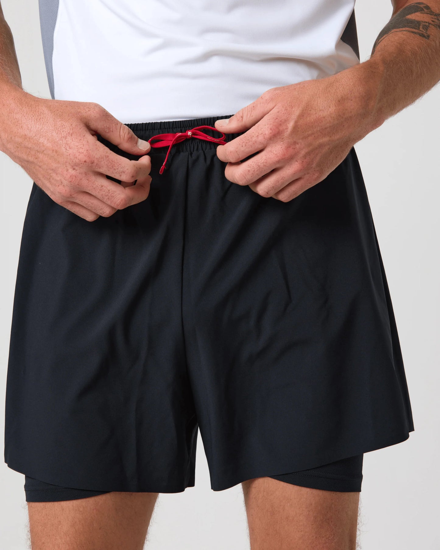 MAN 2-IN-1 SHORT ZEROWEIGHT