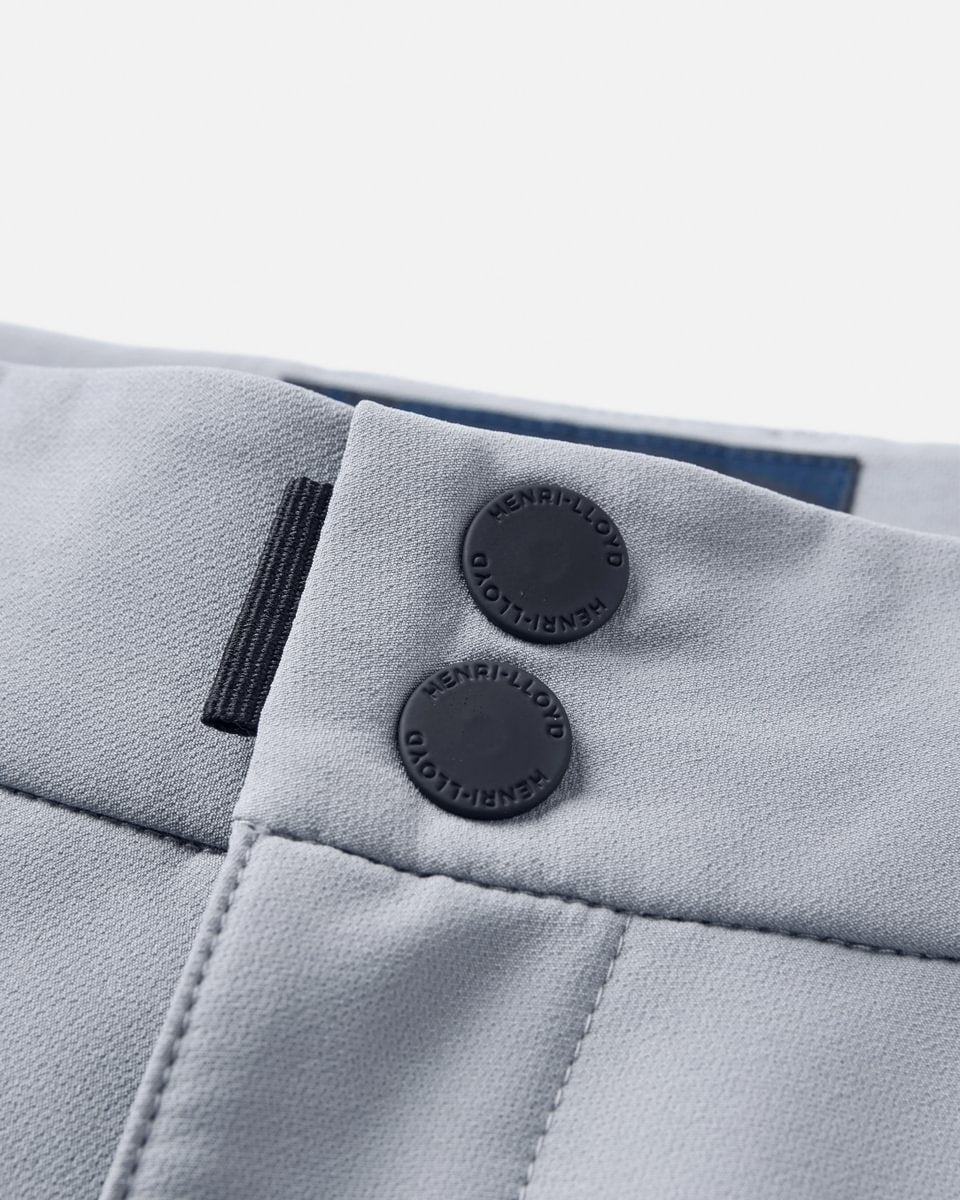 MAN DYNAMIC DECK SHORTS